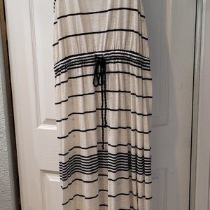 Ann Taylor LOFT Beach Maxi Dress